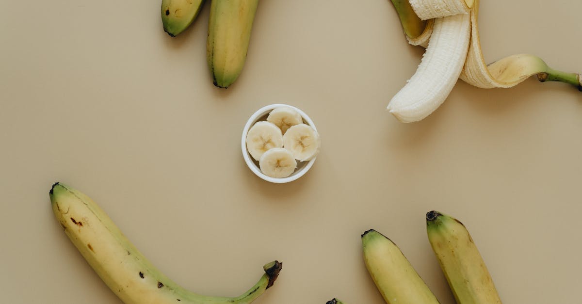 Calories in a banana, by size